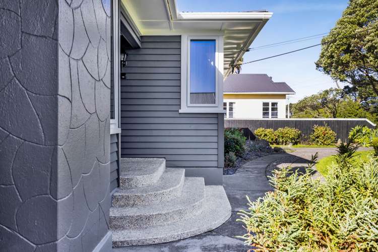 5 Domett Street Opunake_24