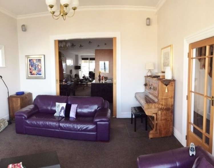 5 Moeller Street Mount Victoria_2