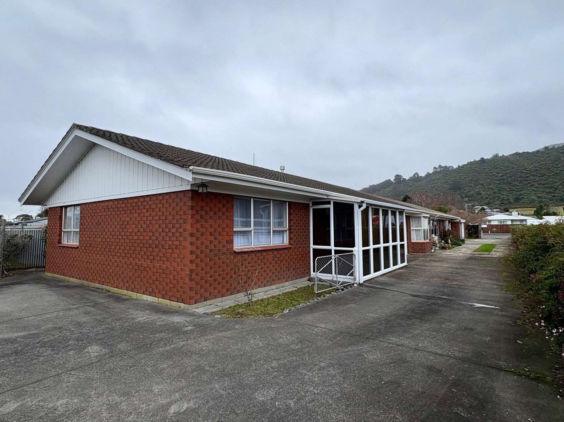 123B Fairy Springs Road 1063_0