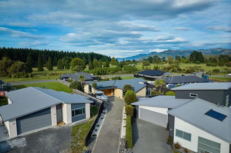 11 McRae Gardens Kaikoura Flat_24