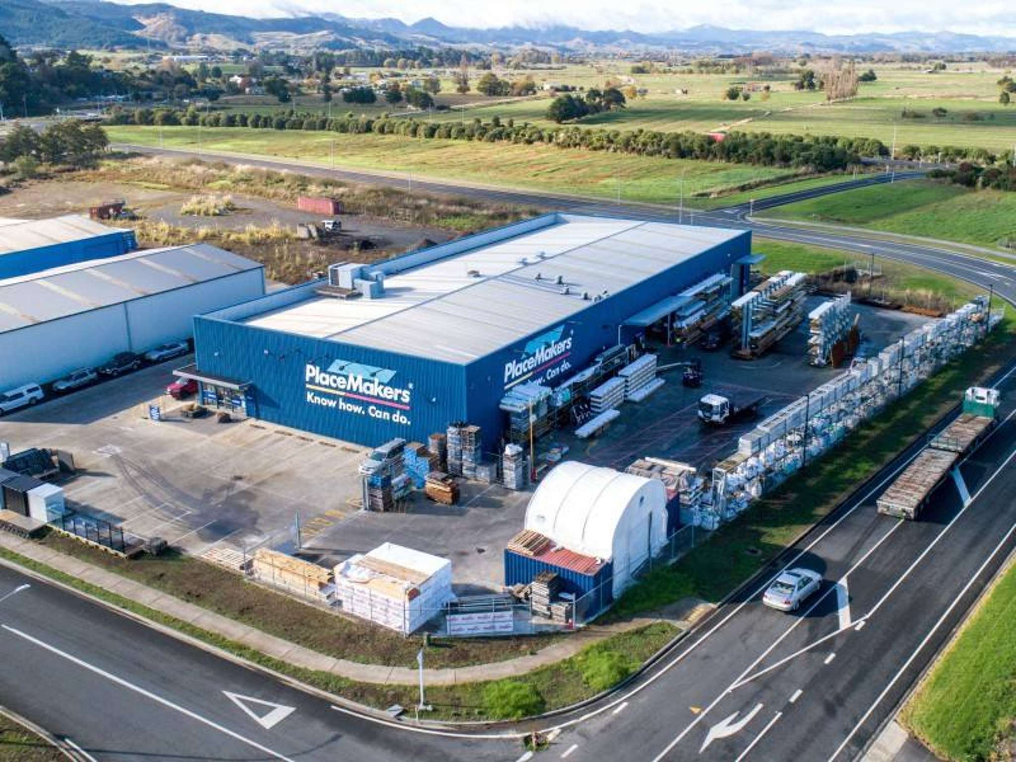 Property leased to DIY giant on the market