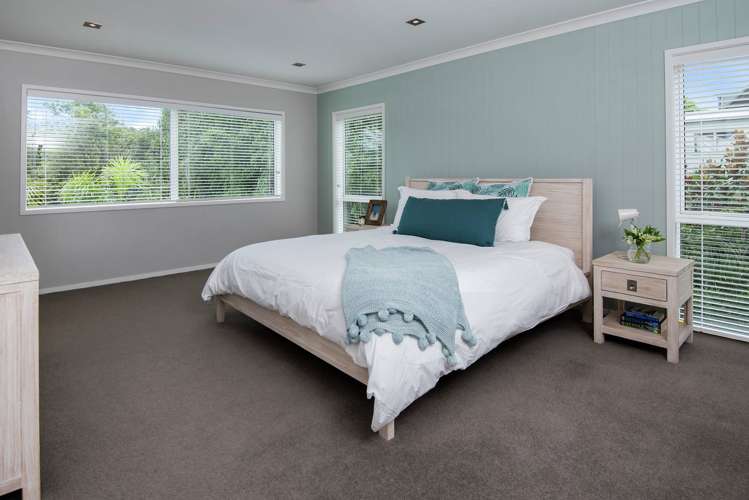 28a Marine Parade Mellons Bay_12