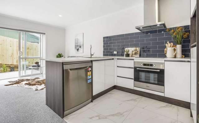 2/12 Scotland Place 1076_3