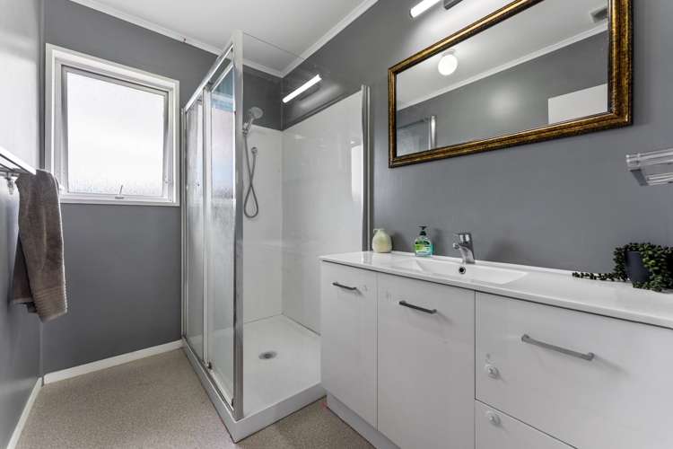 35 Shelton Place Feilding_14