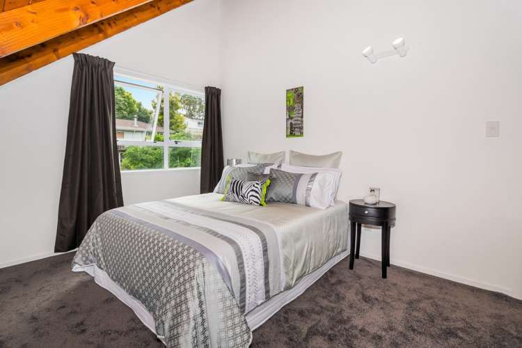 73 Vandeleur Avenue Birkdale_12