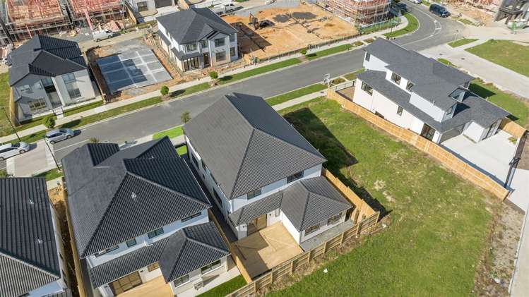 84 Koromeke Street Flat Bush_34