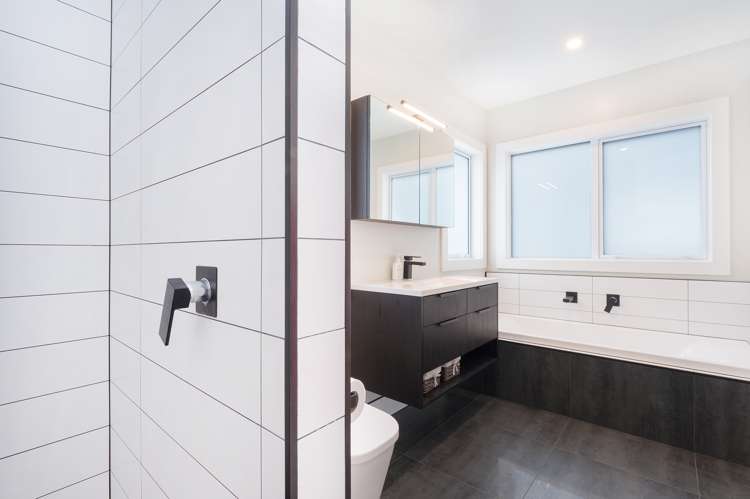 65 Baxter Michael Crescent Cambridge_15