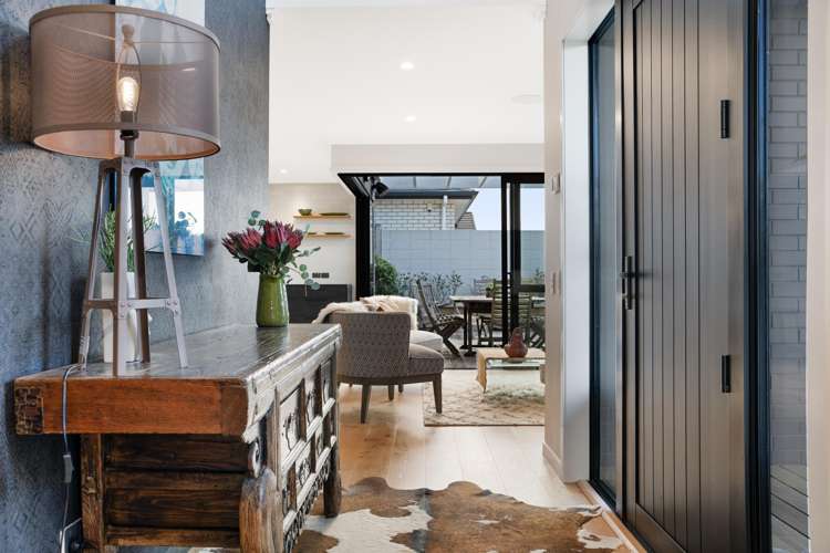 2 Kira Road Flat Bush_1