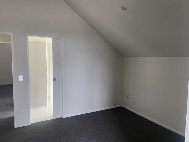 22R Mead Street 10016_4