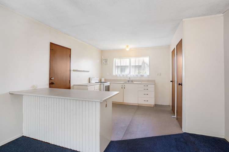 2/12 Russell Road Manurewa_7