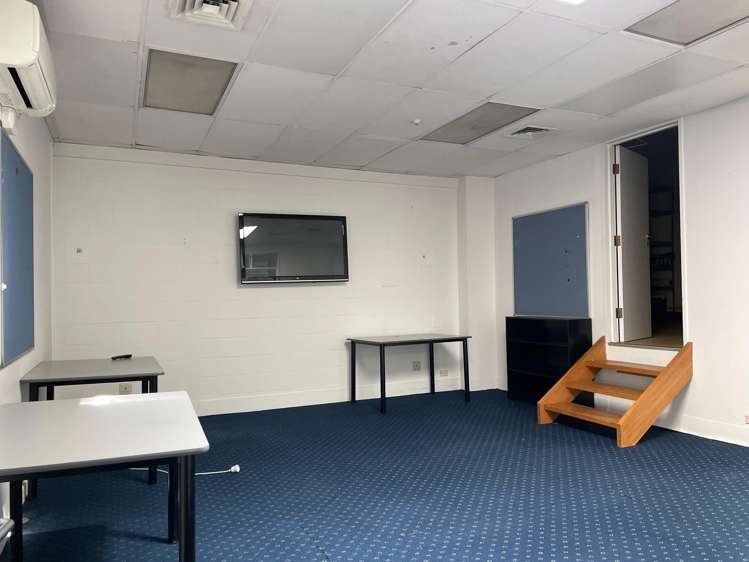 23 Dowling Street Dunedin Central_10