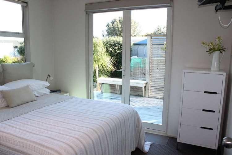 156 Sands Crescent Matarangi_10