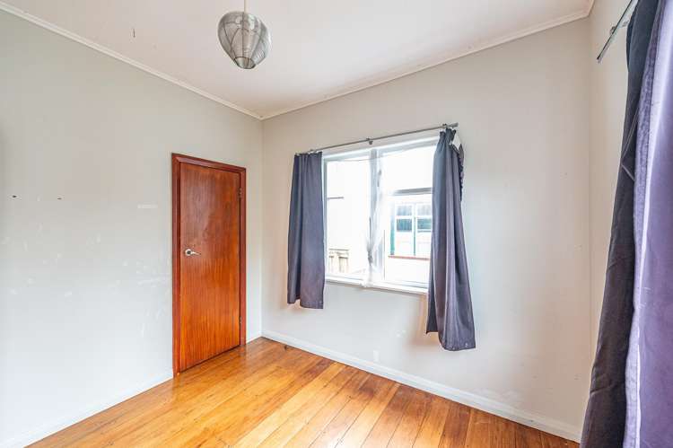 88 Anzac Parade Wanganui East_13