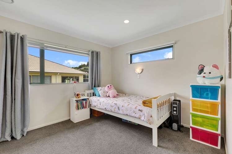 71 Te Puia Drive Aotea_22