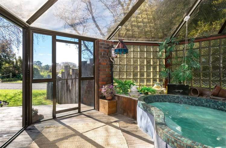 671 New Renwick Road Fairhall_11