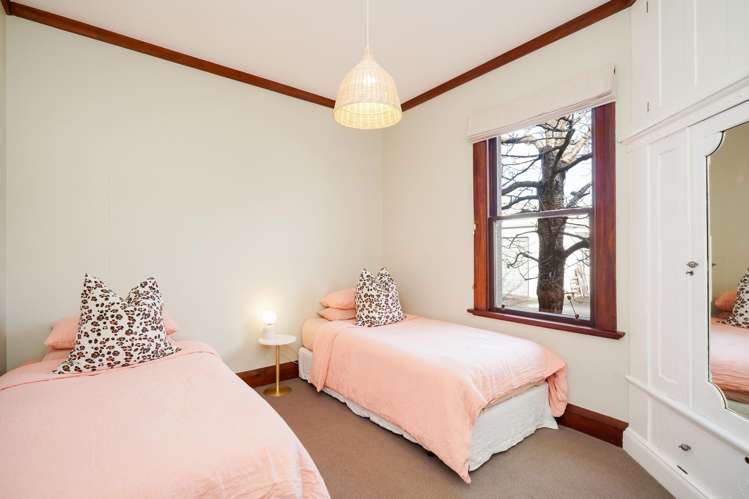 12 Russel Street Gladstone_17