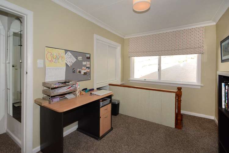 90 Easther Crescent Kew_15