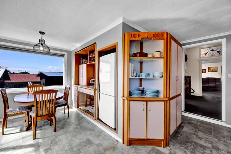 48 Gaine Street New Plymouth Central_17