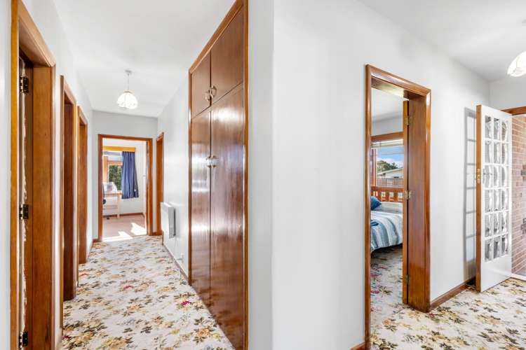 6 Lee Street Southbridge_11
