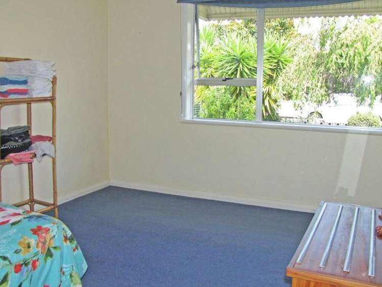 17 Harpham Street Taradale_14