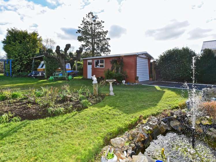 11 Longden Street Darfield_19