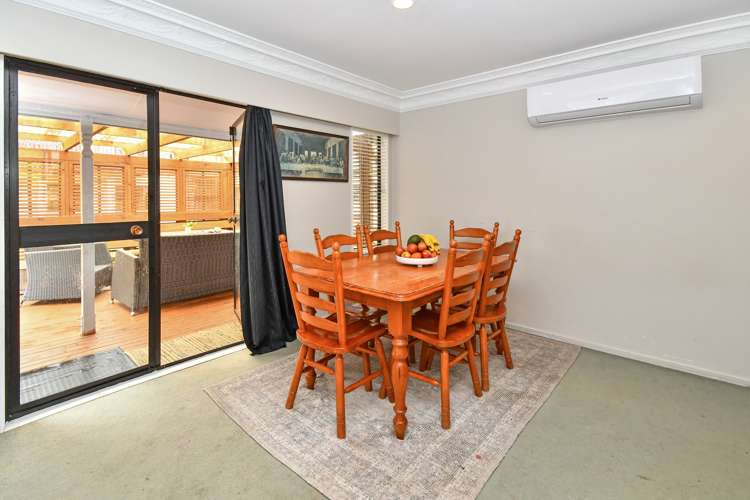 11 Idesia Place Totara Heights_17