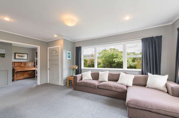 9a Manson Avenue Stoke_9