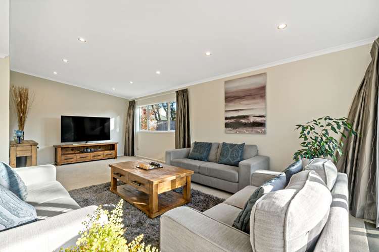 37 Maygrove Drive Orewa_7