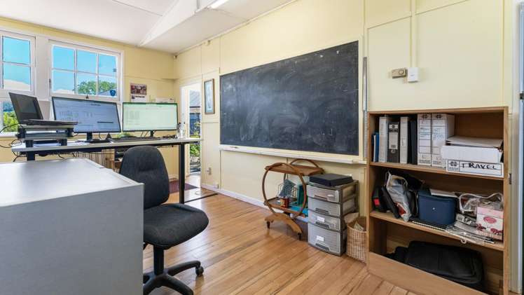 1715 Miranda Road Mangatangi_28