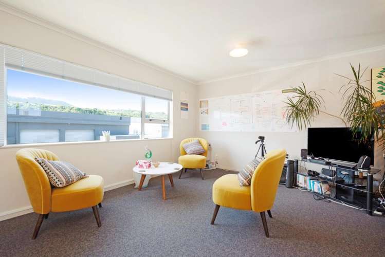 Unit 3 21 Ihakara Street Paraparaumu_1