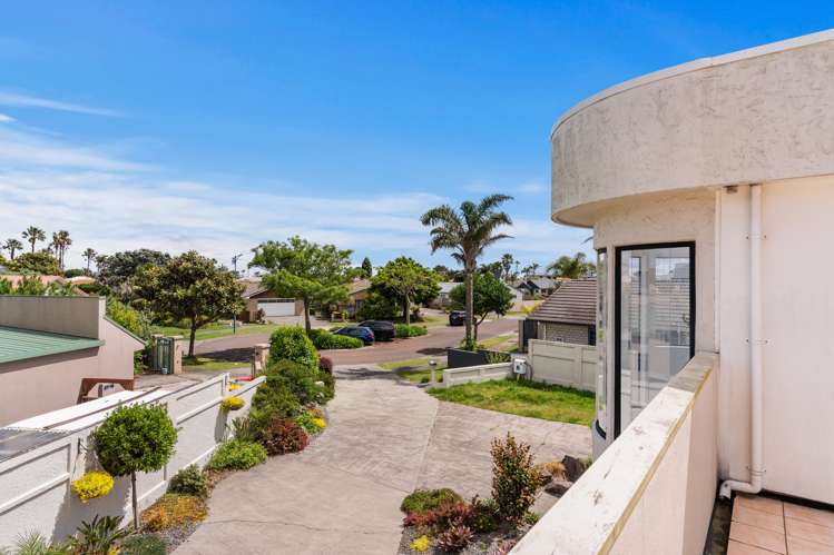 9 Santorini Key Papamoa_6