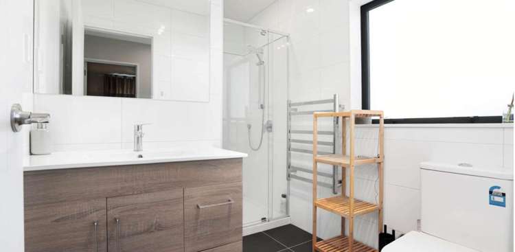 152c Colwill Rd 11410_11