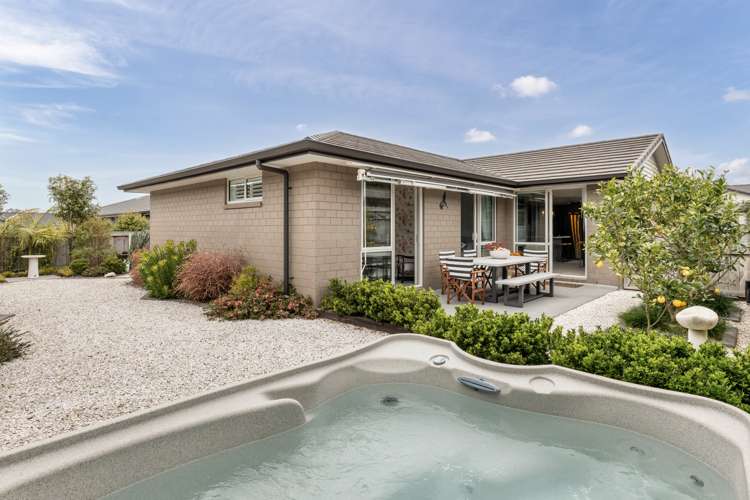 37/4 Greystone Place Omokoroa_24