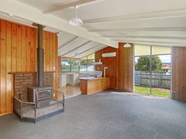 8 Denby Crescent Tikipunga_4