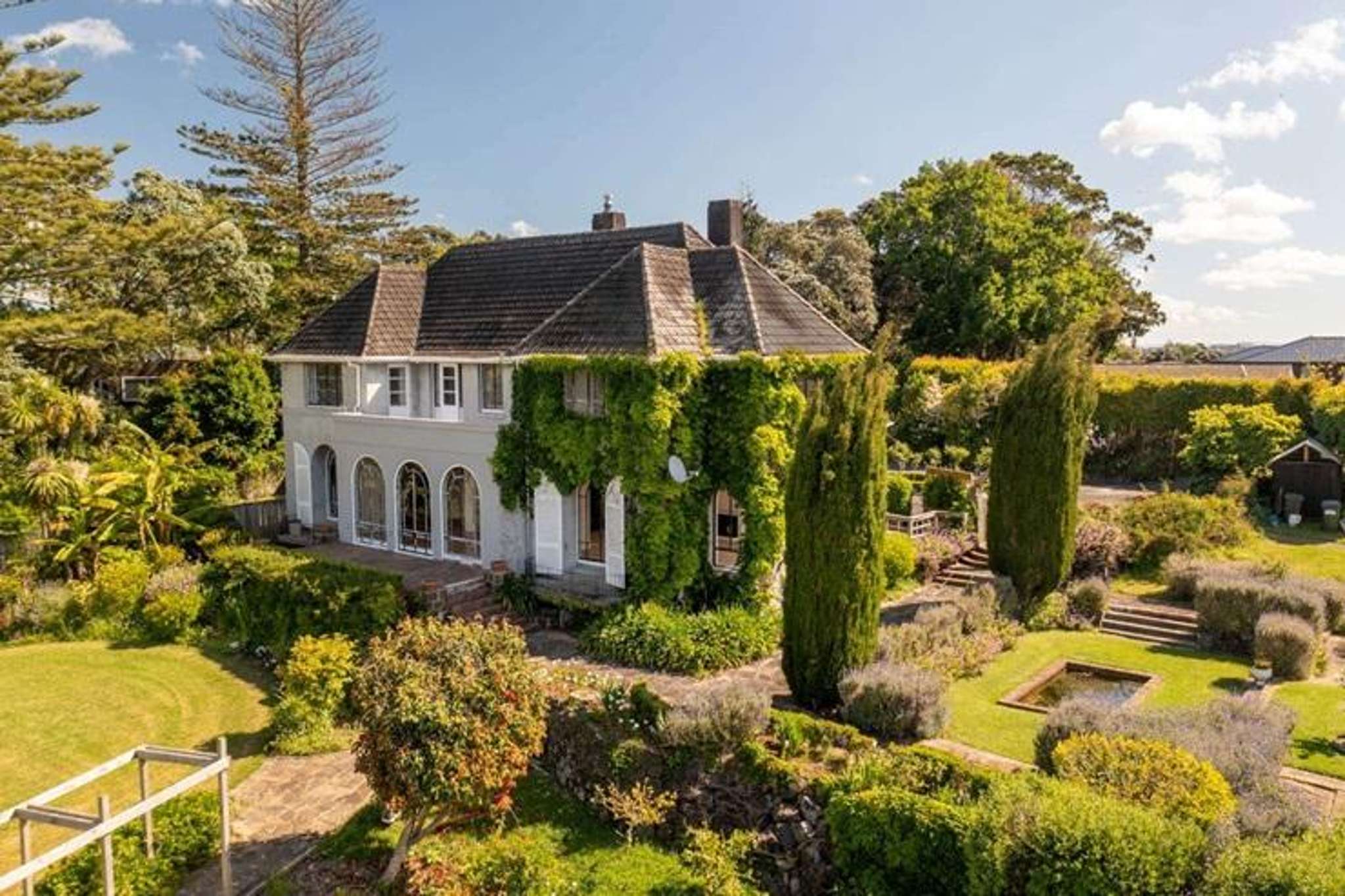 Buyer spends over $10m on doctor’s mansion, plans to demolish the lot