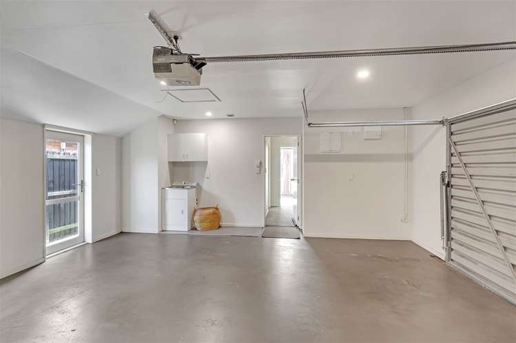 62 Shands Road Hornby_9