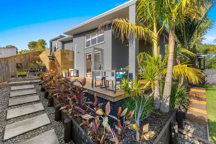 20 Admirals Court Drive Greenhithe_9