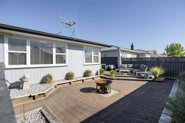 Your Own Private Retreat with Large Garaging