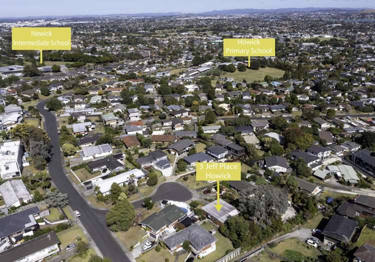 3 Jeff Place Howick_33