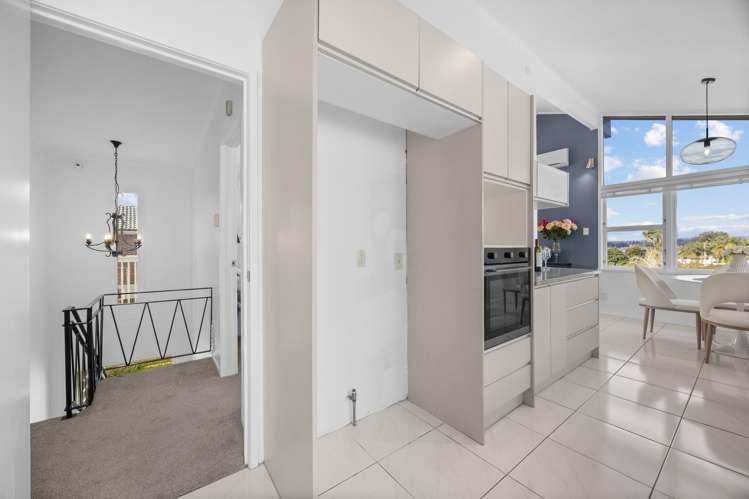 8 Portadown Avenue Pakuranga Heights_6