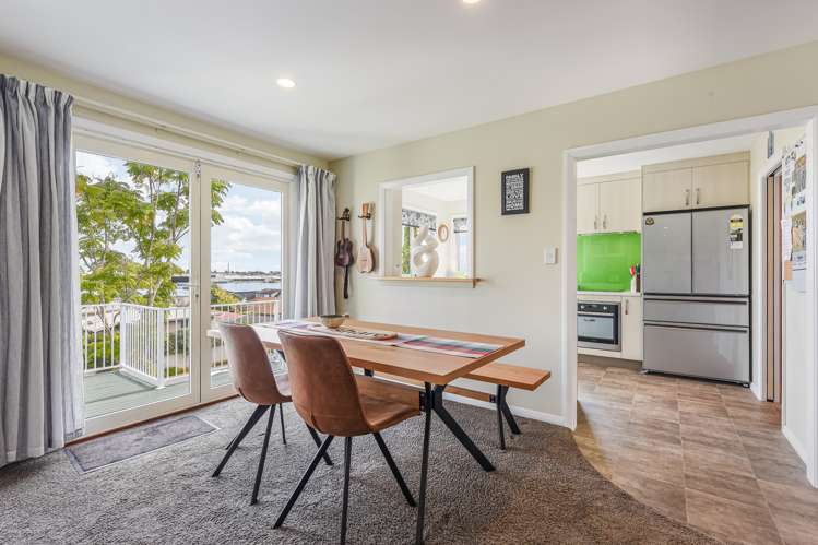 209 Annesbrook Drive Wakatu_11