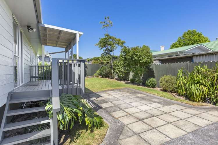 1/15 Pine Street New Lynn_7