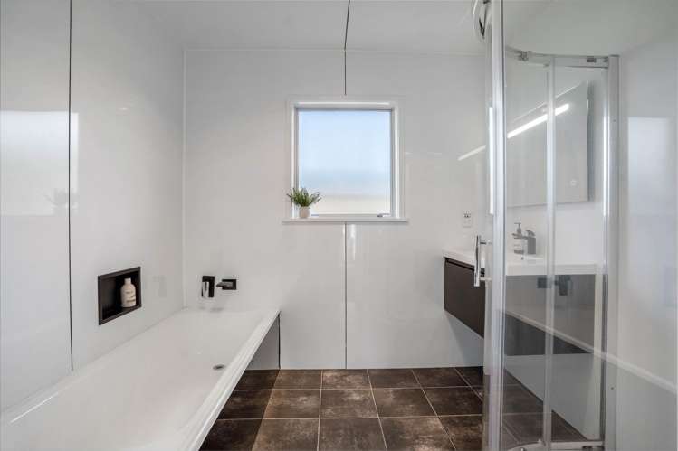 24 Great North Road Winton_9