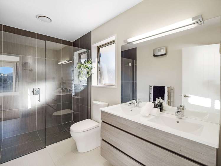 16 Crowder Street Lincoln_19