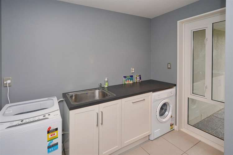 6 Devine Drive Rolleston_23