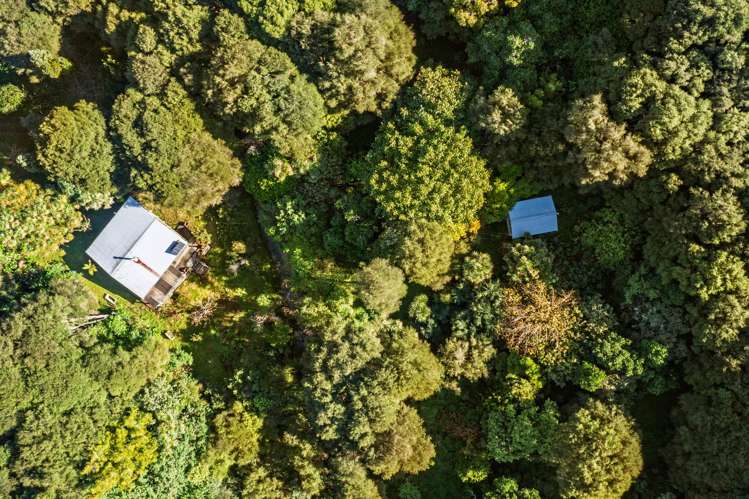 240 Cave Road Waimata_13