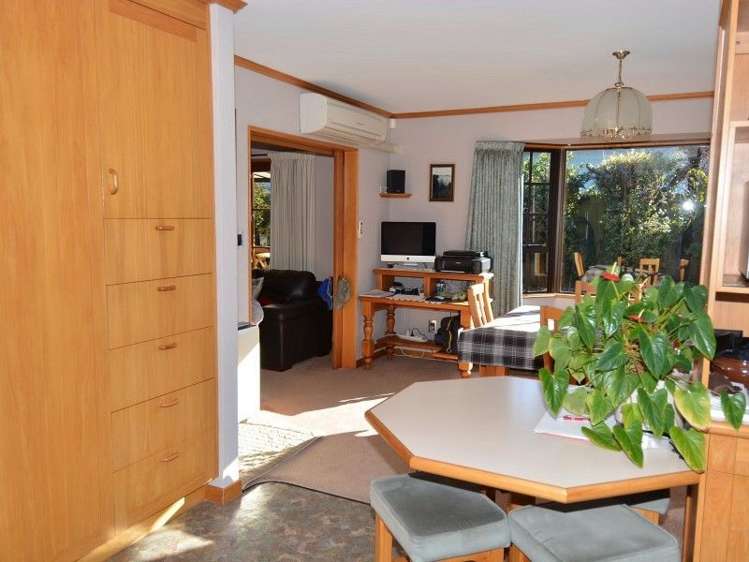 100 Chelmsford Street Windsor_8