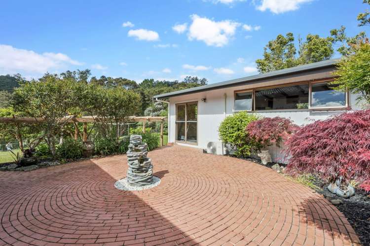 23-25 Mountain Road Henderson Valley_23