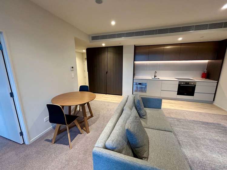 902/10 Commerce Street City Centre_7