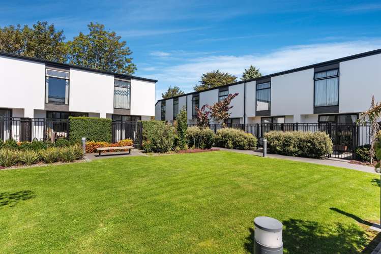 1/10 New Brighton Road_0